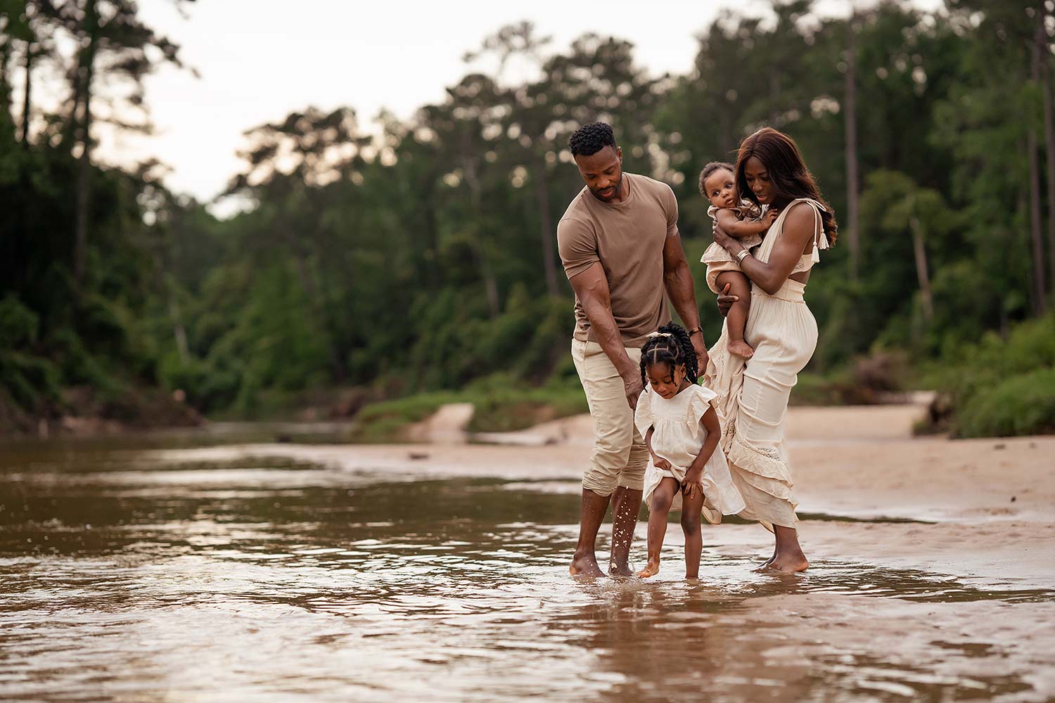 baby and family photographer houston