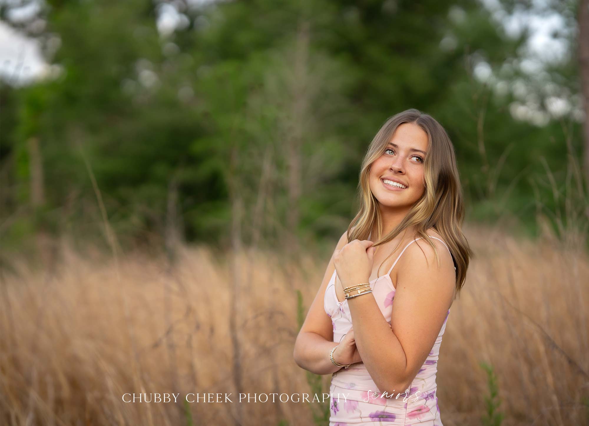 Houston senior pictures in a houston texas wildflower field